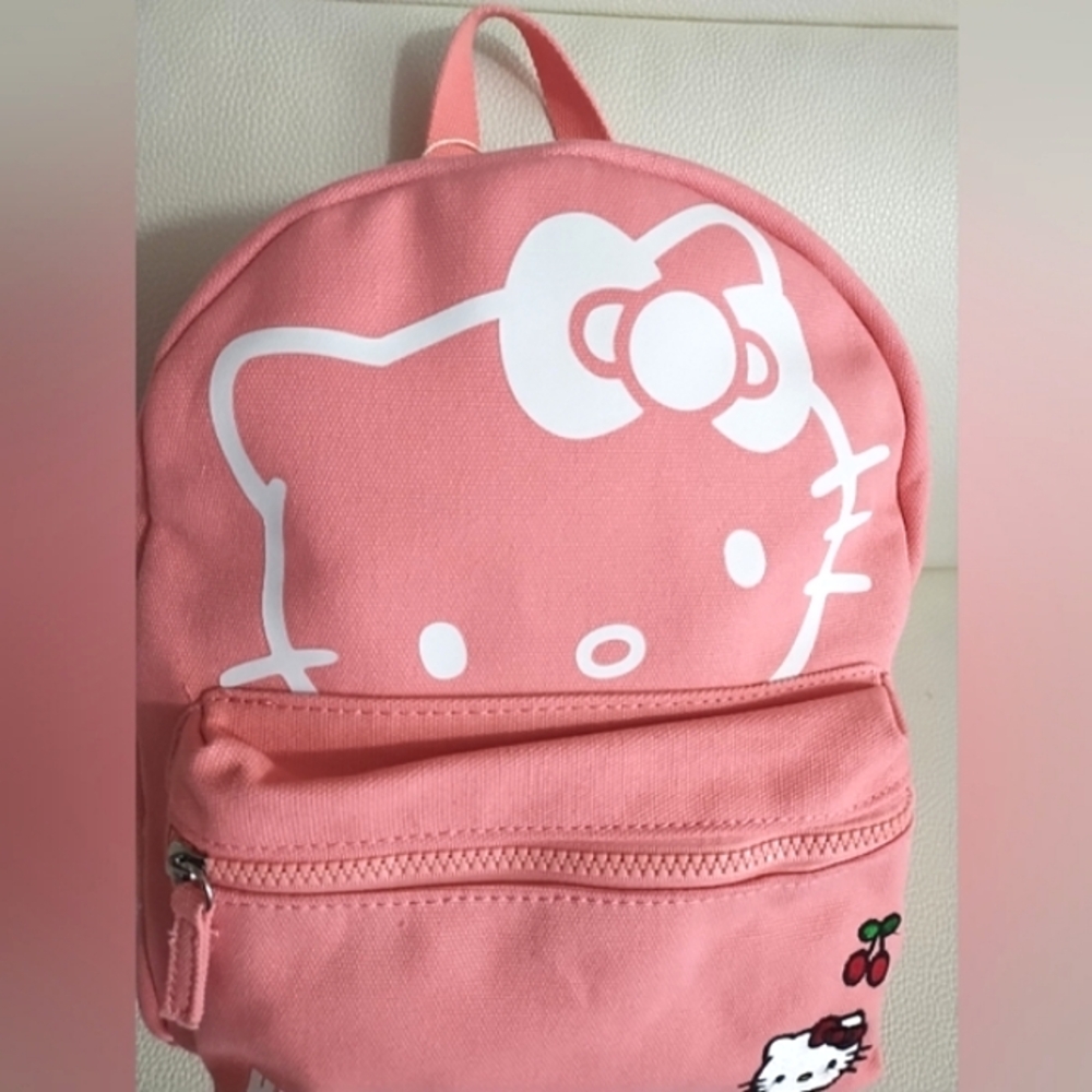 Sanrio Hello Kitty Pink Backpack - Picture 4 of 11